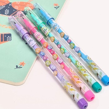 1 PACOTE com 4 pçs Lapiseira Troca Ponta Estampada / Papelaria / Material Escolar