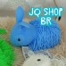 Brinquedo Boneco Anti Stress Mania Floflys Coelho fofinho barato 19cm x 13cm x 10cm