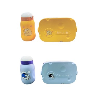 Kit marmita trava + garrafa 500ml lateral infantil  colher e garfo - CX-7077